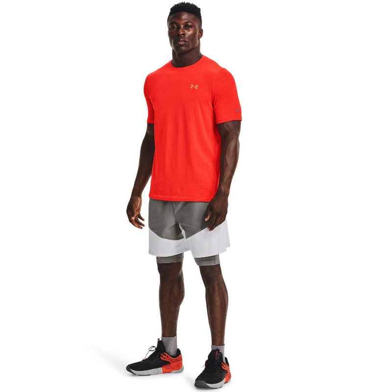 Under Armour Rush Seamless Illusion Tee - sportshirts - rood - Mannen