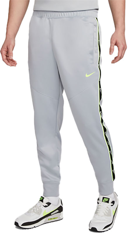 Nike Sportswear Repeat Jogger Pant