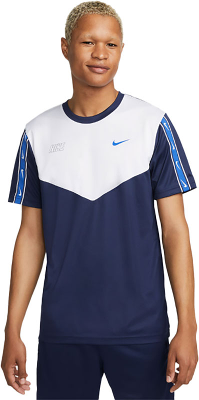 Nike Sportswear Repeat Tee