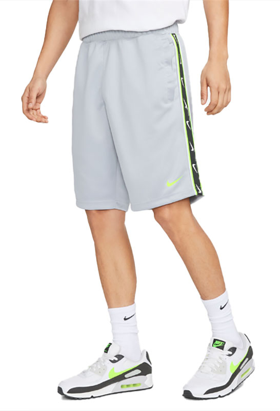 Nike Sportswear Repeat Short